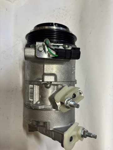 FR3Z19703M Ford Компрессор кондиционера