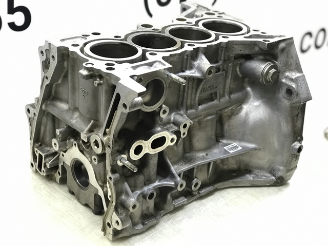Блок цилиндров двигателя 100026A0A00 HONDA