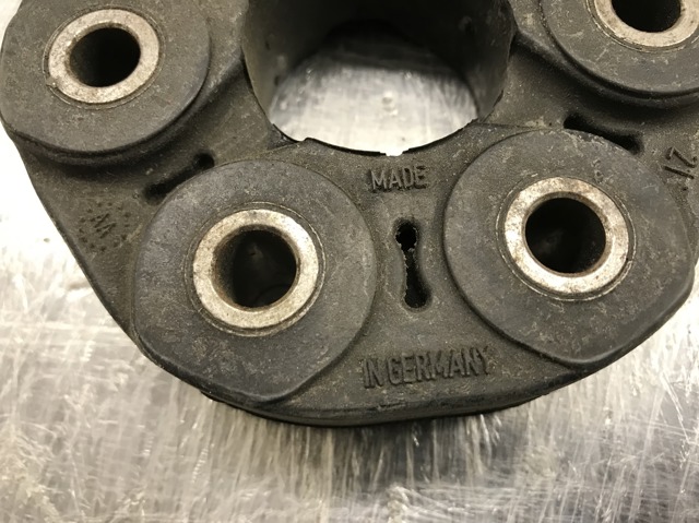 BMW 26111227869 Муфта кардана эластичная передняя в наличии Харьков