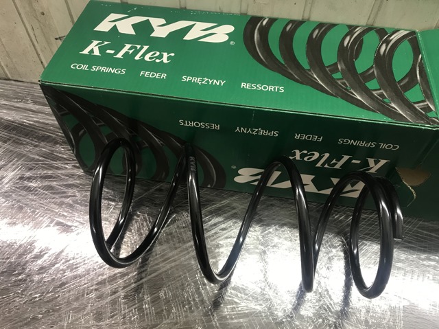 Пружина передней подвески RG3575 KAYABA