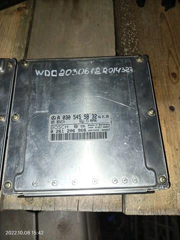 Модуль управления двигателем A0305455832 MERCEDES