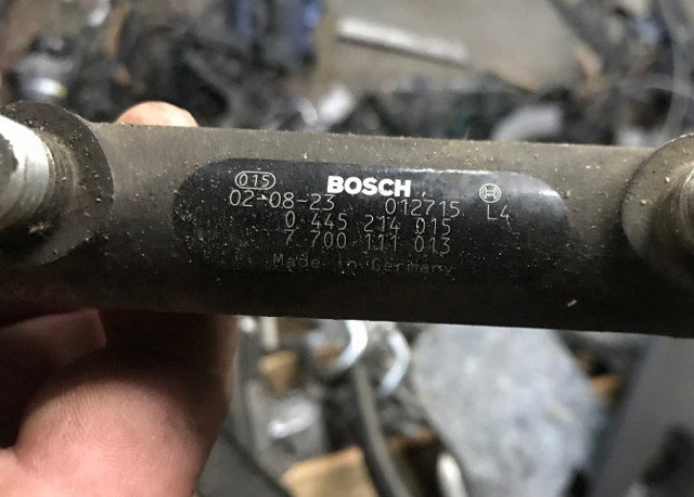 BOSCH 0445214015 Распределитель топлива (рампа) в наличии Хмельницкий