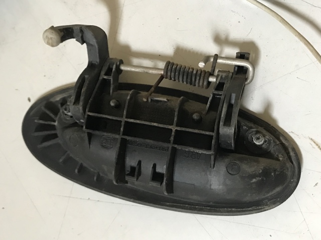 RENAULT 7700821371 Ручка двери задней наружная левая в наличии Одесса