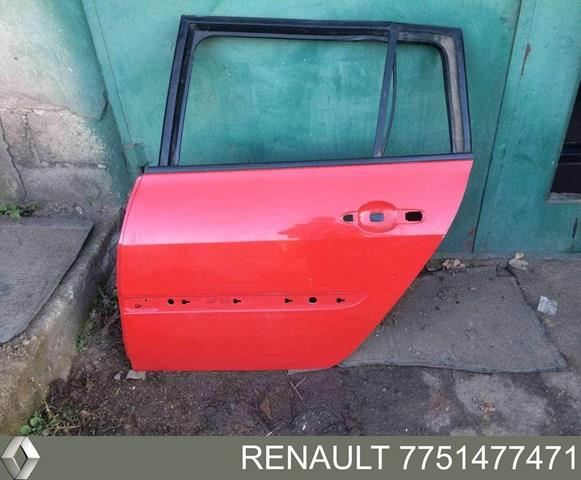 Дверь пассажирская задняя левая 7751477471 Renault (RVI)