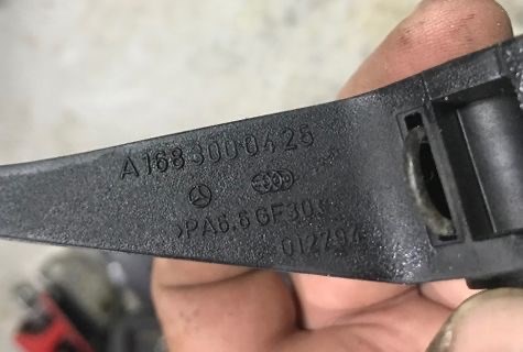 A1683000425 Педаль газа купить Ужгород