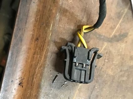 MERCEDES A2105458328 в наличии Запорожье