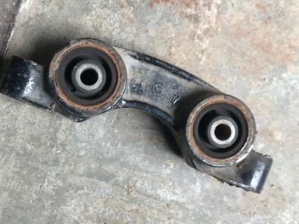 S213301040 CHERY Сайлентблок заднего продольного рычага задний купить в Ровно