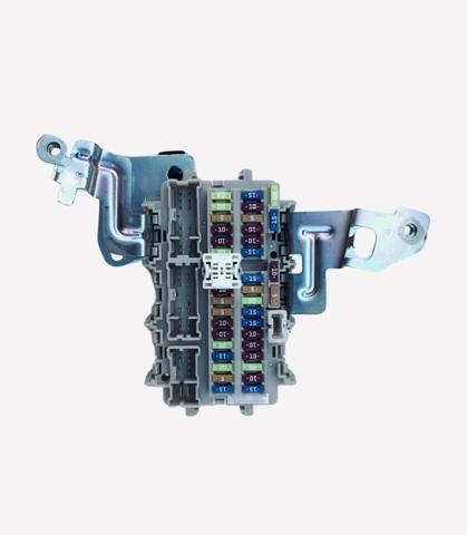 Монтажный блок предохранителей 243508991B NISSAN