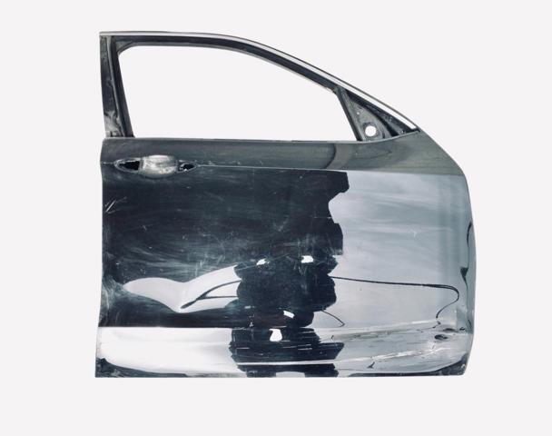 Пассажирская передняя дверь 41517355804 BMW