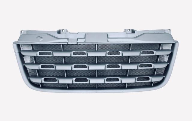 623100256R RENAULT Решетка радиатора купить в Днепр