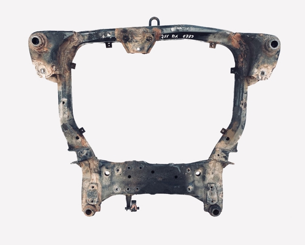 Передняя балка 624051H021 HYUNDAI