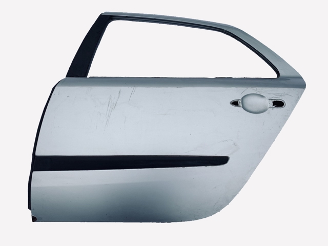 Дверь пассажирская задняя левая 7751472439 RENAULT