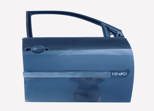 Пассажирская передняя дверь 7751473729 RENAULT
