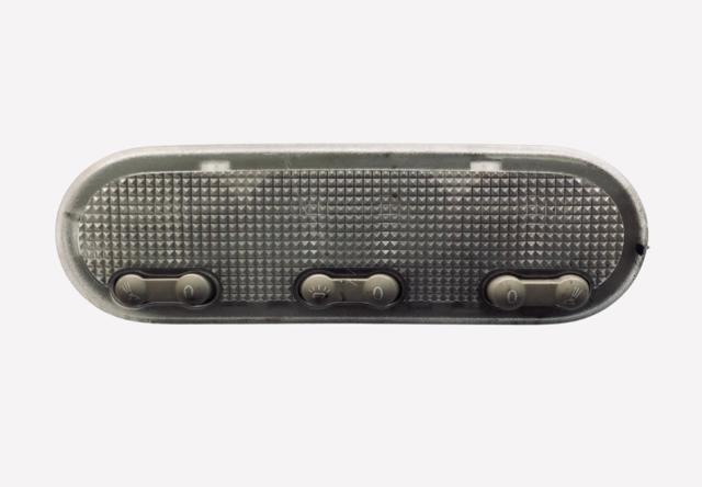 Плафон освещения кабины 8200073234 RENAULT