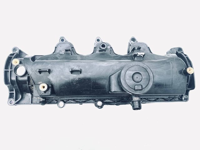 Крышка клапанов 8200629199 RENAULT