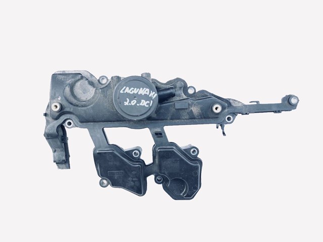 Крышка клапанная 8200673395 RENAULT