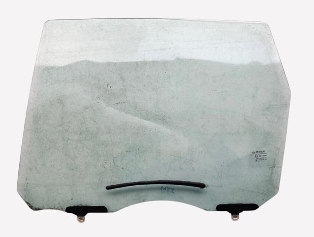 Стекло задней двери, левой 823010010R RENAULT
