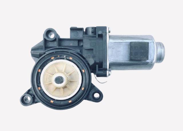 HYUNDAI 82450F2000 в наличии Кривой Рог