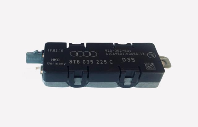 VAG 8T8035225C в наличии Житомир