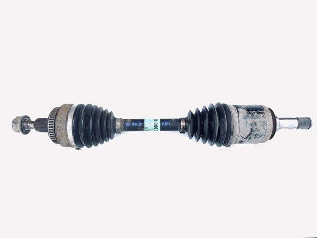 Полуось передняя левая A0501006510 MERCEDES