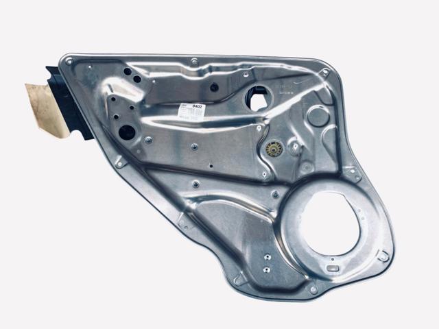 Стеклоподъемник задней левой двери A2127301779 MERCEDES