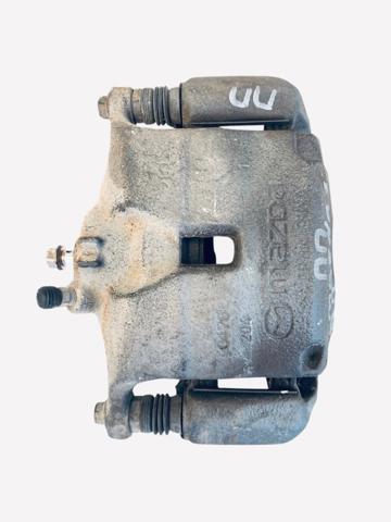 B4Y73398ZB Mazda Суппорт тормозной передний правый