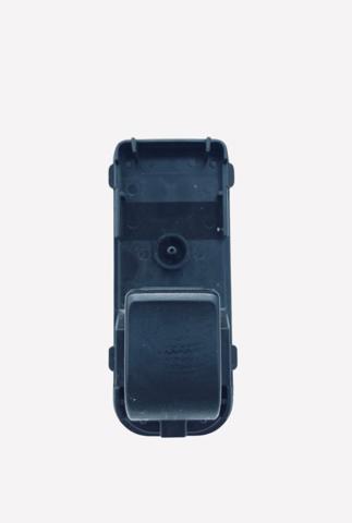 Кнопки переднего правого стекло подъёмника KD3566370 MAZDA