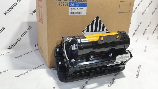 8456026100 HYUNDAI Подушка безопасности пассажира купить в Ужгород
