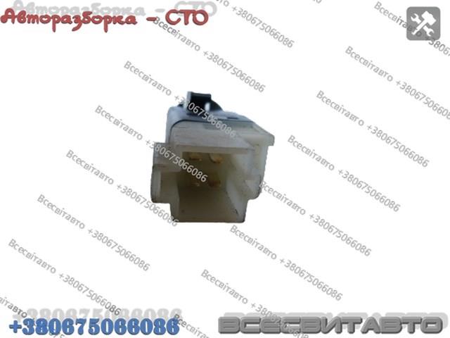 MERCEDES 0015454409 Датчик стоп сигнала в наличии Запорожье