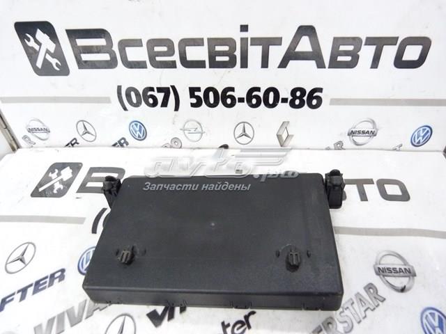 2038205626 MERCEDES Блок комфорта передней двери купить в Ровно