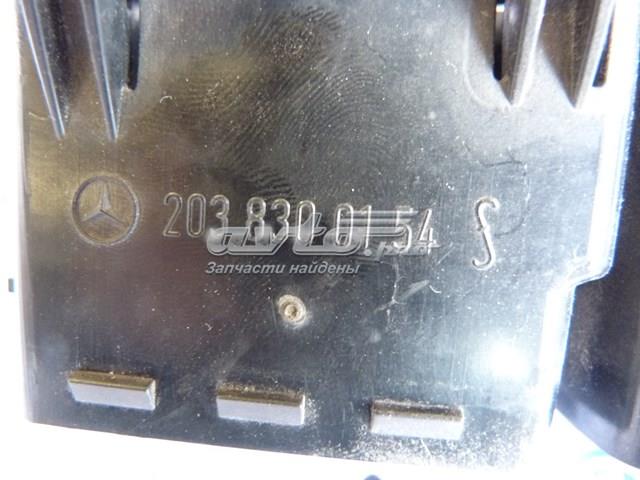 MERCEDES 2038300154 Решетка вентиляции салона на "торпедо" левая в наличии Павлоград