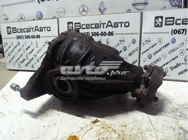 MERCEDES 2103513008 Крышка редуктора заднего в наличии Хмельницкий