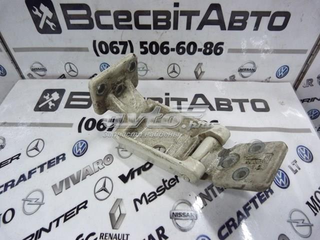 VAG 2E1827154A Петля двери задней (распашной) правая нижняя в наличии Ровно