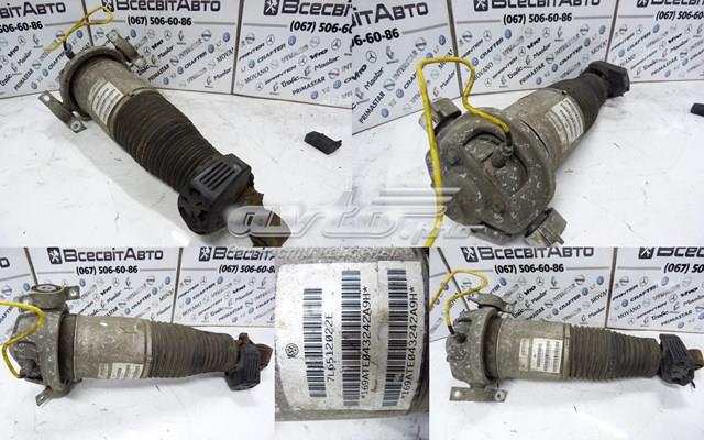 Стойка задняя правая 7L6512022E VAG
