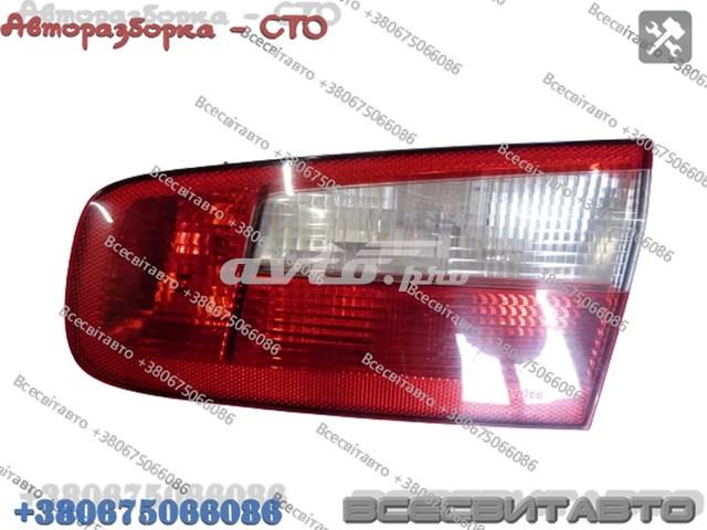 RENAULT 8200002476 Фонарь задний правый внутренний в наличии Николаев