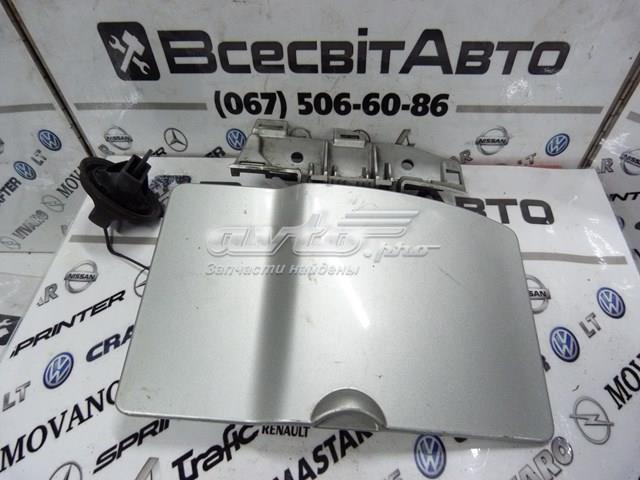 RENAULT 8200023826 Лючок бензобака в наличии Кривой Рог