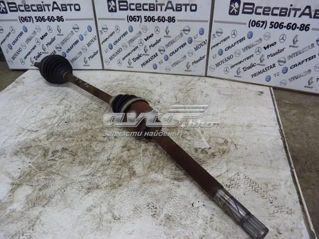 8200452268 RENAULT Полуось (привод) передняя правая купить в Черновцы