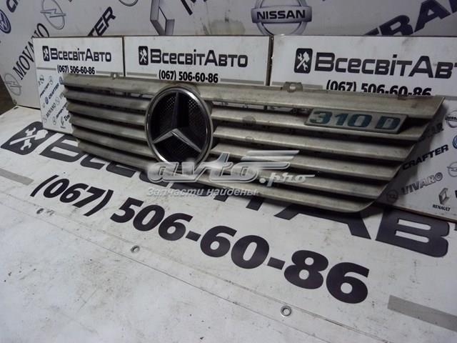 MERCEDES 9018880123 Решетка радиатора в наличии Запорожье