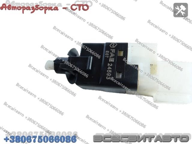 MERCEDES A0015459609 Датчик включения стопсигнала в наличии Полтава