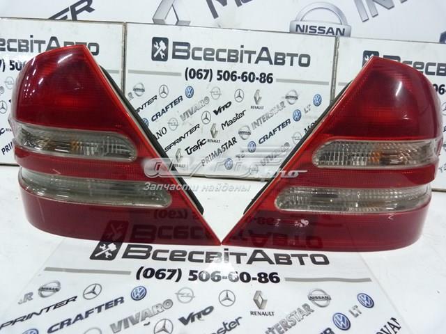 MERCEDES A2038200164 Фонарь задний левый в наличии Винница
