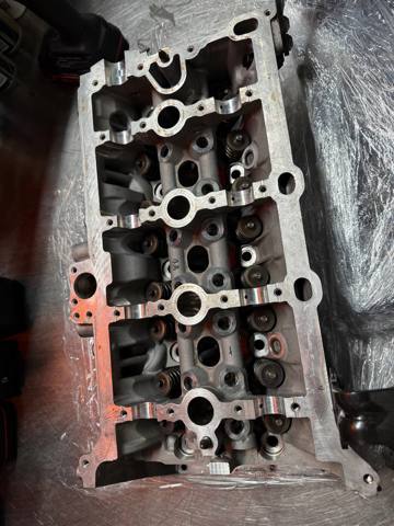 VAG 06K103903X ГБЦ в наличии Киев