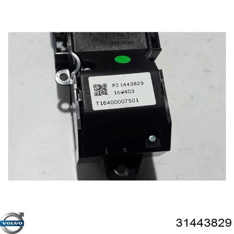 Блок кнопок центральной консоли 31443829 VOLVO
