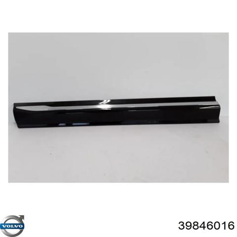 Молдинг двери передней левой нижний 39846016 VOLVO