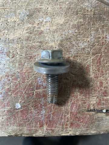 90119W0182 Toyota
