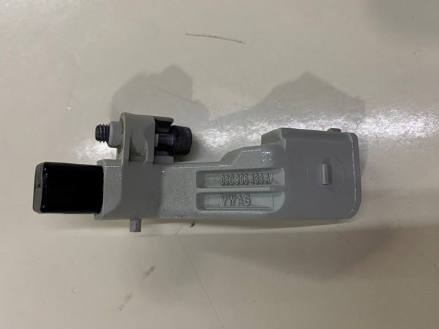 03C906433E VAG Датчик коленвала купить в Ужгород