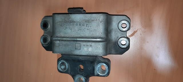 VAG 1K0199555Q Левая подушка двигателя в наличии Житомир