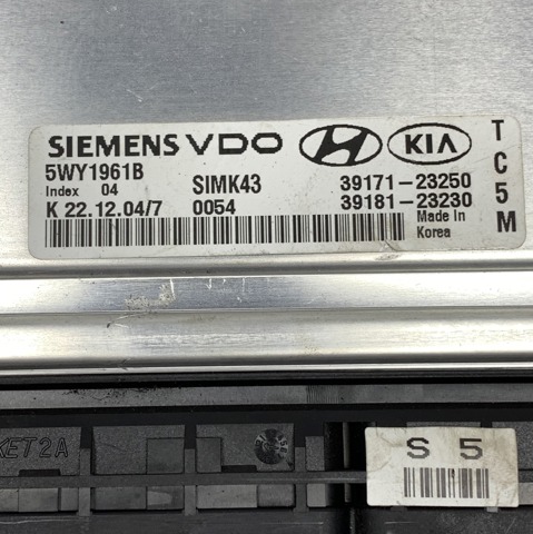 HYUNDAI 3917123250 в наличии Украина