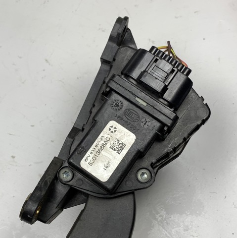 53013868AC CHRYSLER купить в Львов