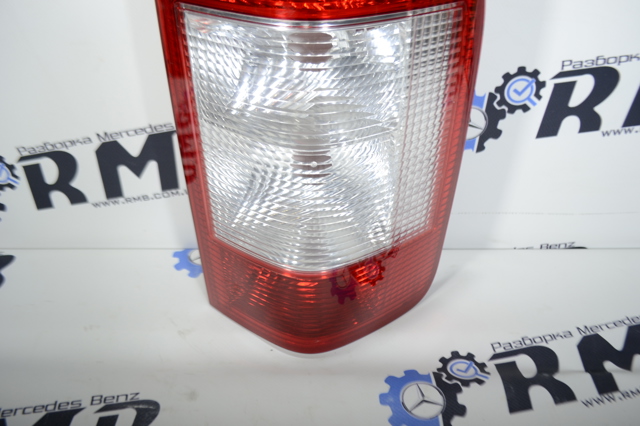 9018202464 MERCEDES Фонарь задний правый купить в Ровно