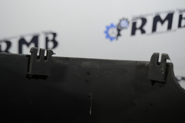 9018850402 Бампер задний, правая часть купить Ужгород